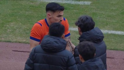 开云com-过了国安这关，泰山队冲击5连胜，段刘愚等待机会 克雷桑冲击孔特