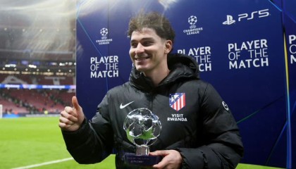 www开云com-巴萨欢迎阿尔瓦雷斯表态但设1亿欧转会费上限|巴塞罗那|马竞|托特纳姆热刺|马德里竞技|球员_新浪体育_新浪新闻